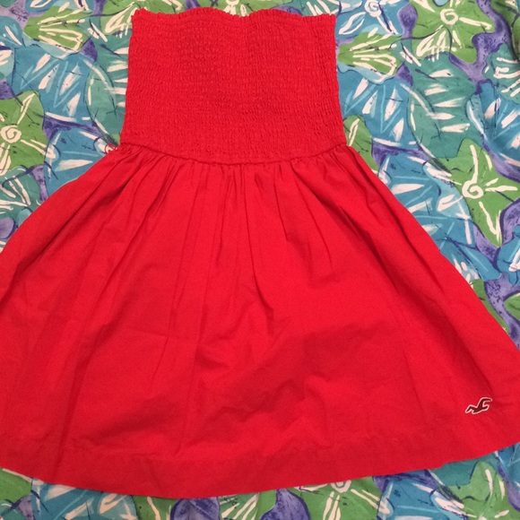 Hollister Dresses & Skirts - Red dress